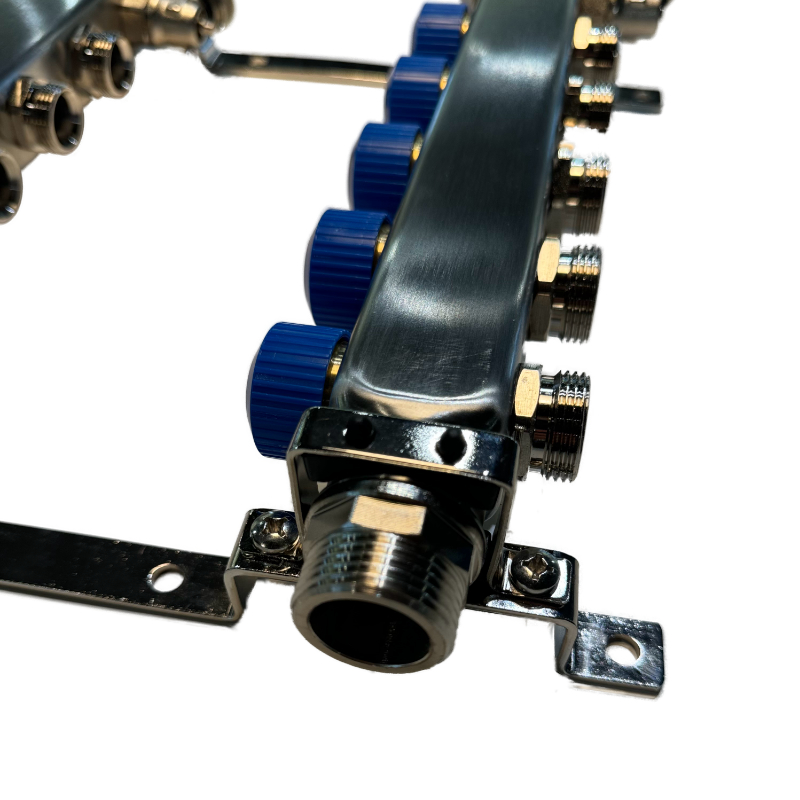 Heizkreisverteiler Edestahl 12 Heizkreise, Nahaufnahme